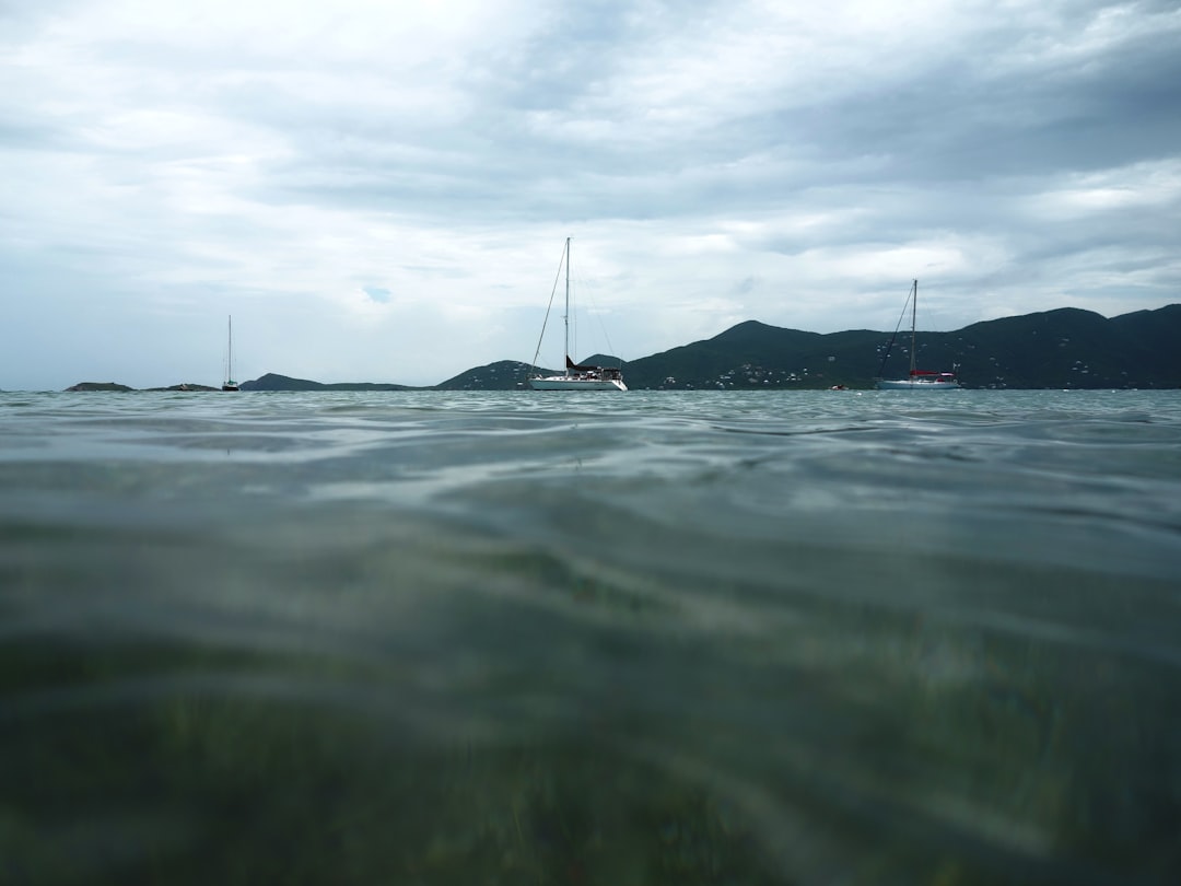 La Guía Definitiva para un Tour en Catamarán a Isla Mujeres que Nunca Olvidarás